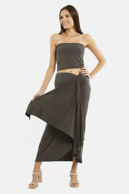 Falda de bambú / Musa