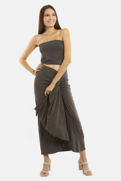 Falda de bambú / Musa